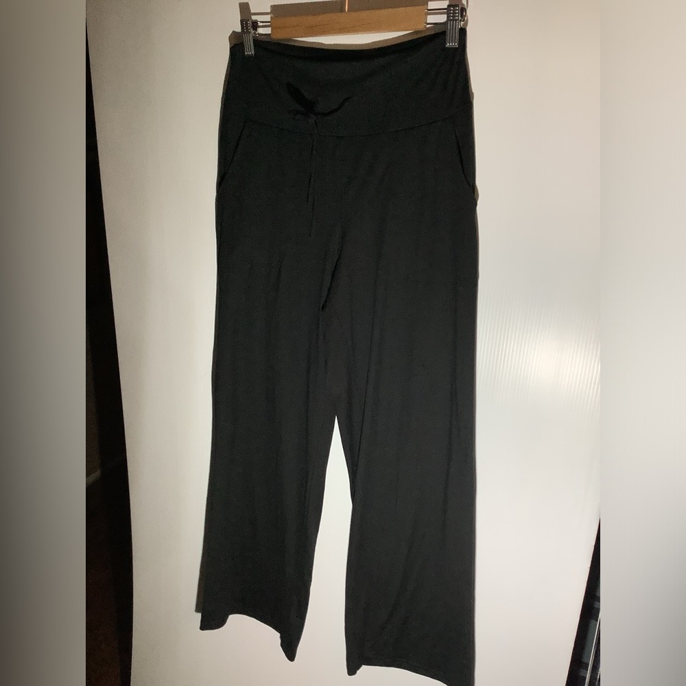 Women's Black Wide-Leg Pants